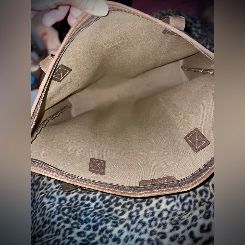 Gucci GG Tote Bag - Picture 7 of 13